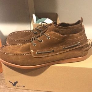 American eagle suede chukka boots